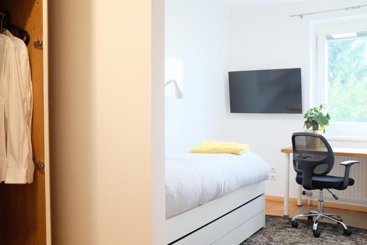 Town House Near Metro & Vienna City Center Экстерьер фото
