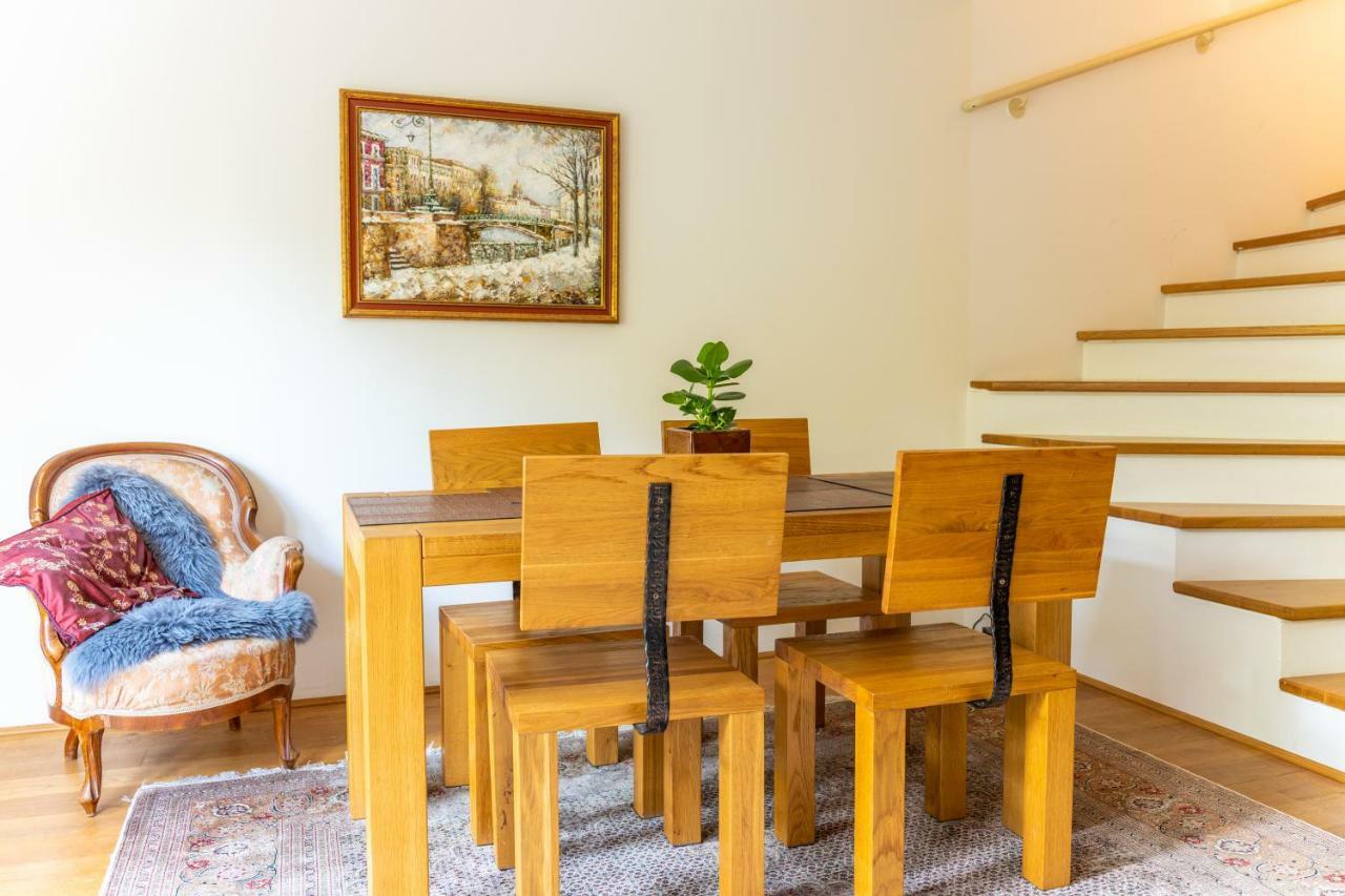 Town House Near Metro & Vienna City Center Экстерьер фото